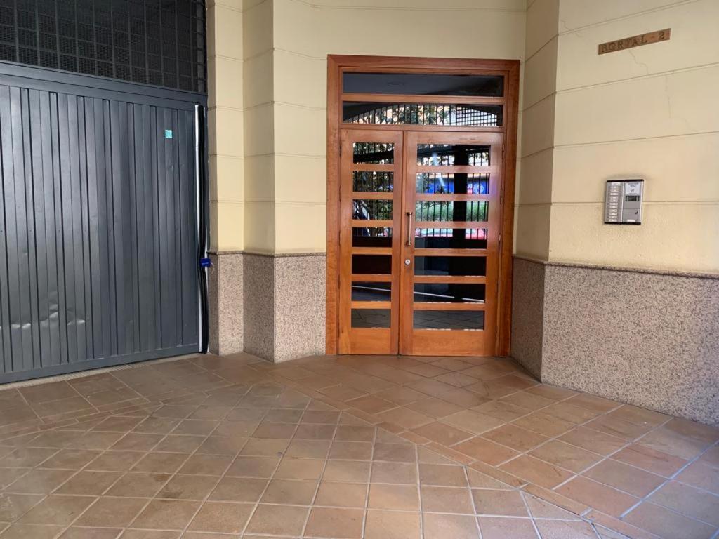Apartamento Con Encanto Y Parking Privado Y Gratuito Granada Eksteriør billede